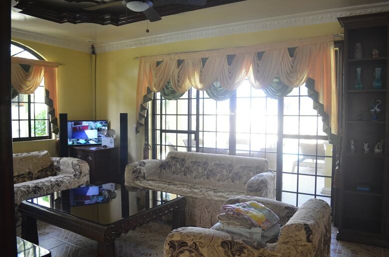 Kim Beatriz Compound