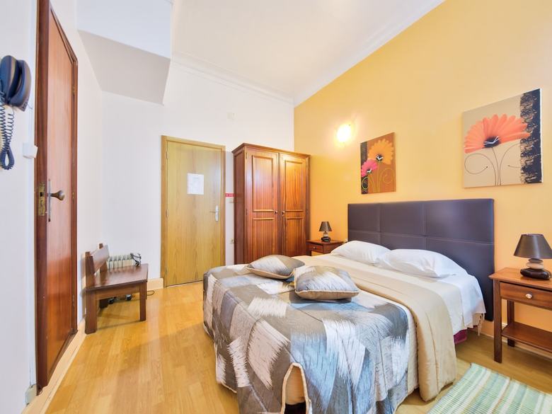 Bed & Breakfast 5 Bicas