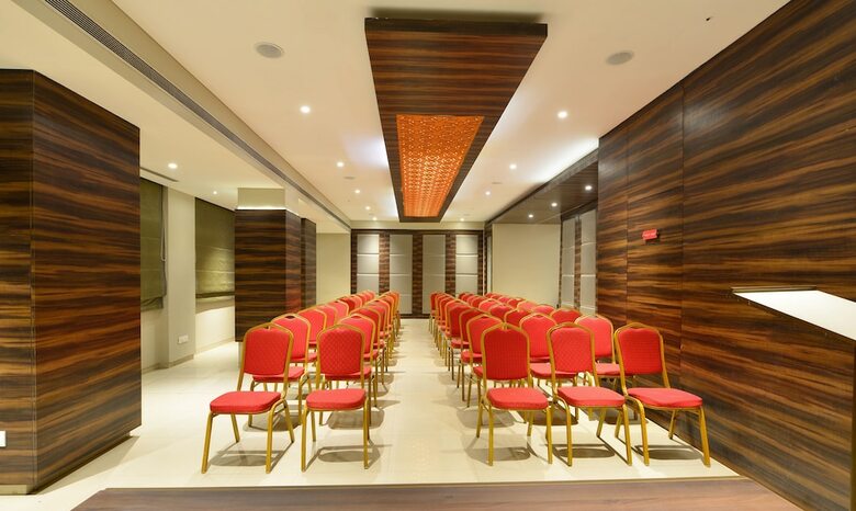 Hotel Treebo Swastik