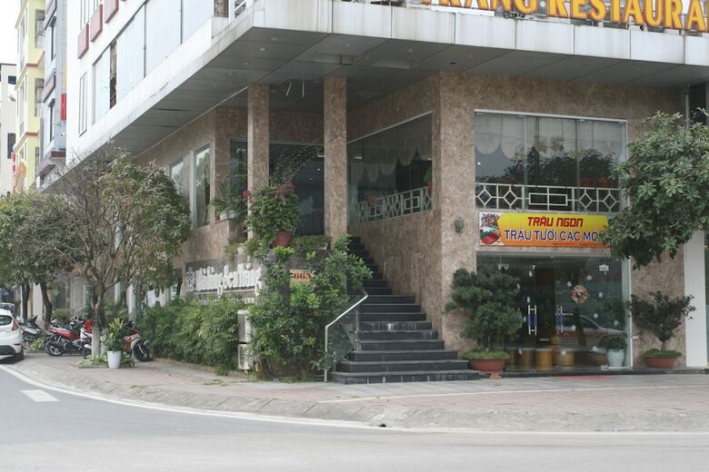 Hotel White Lotus