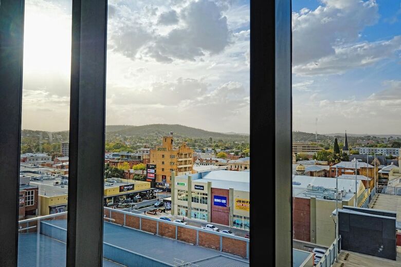 Mantra Albury Hotel
