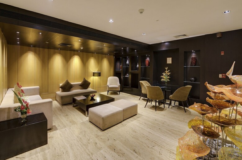 Svelte Hotel & Personal Suites