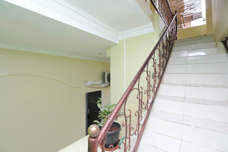 Hotel Airy Banyumanik Ngesrep Timur Empat 2 Semarang
