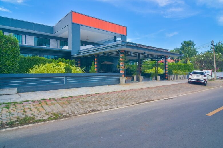 Hotel Oyo 500 Cordelia Resort Samroiyod