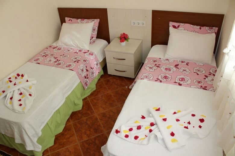Hotel Village Garden Pansiyon Restuarant