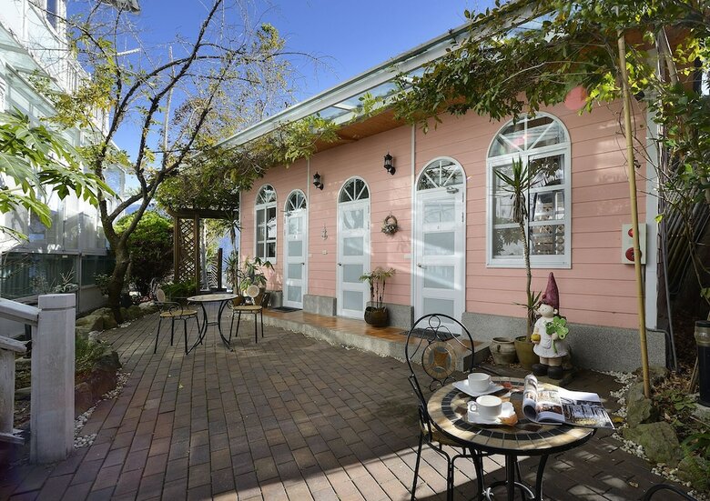 Bed & Breakfast Aurora Villa