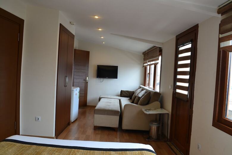 Bed & Breakfast Seven Days Hotel
