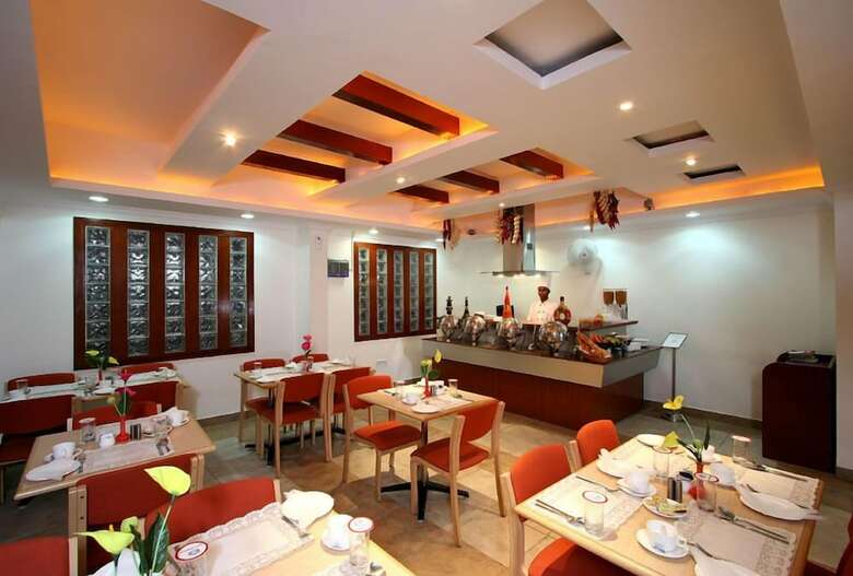 Hotel Grand President New Delhi