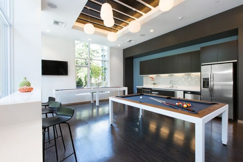 Luxe Hubs Corporate High Rise Apartments On Pine