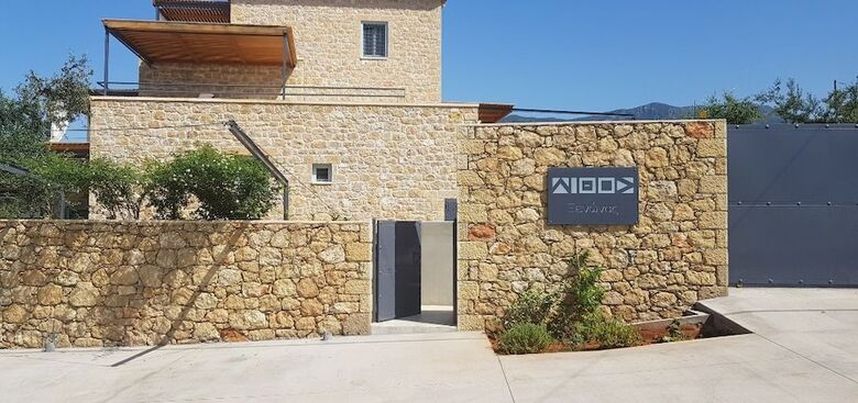 Apartamentos Lithos Guesthouse Kardamili