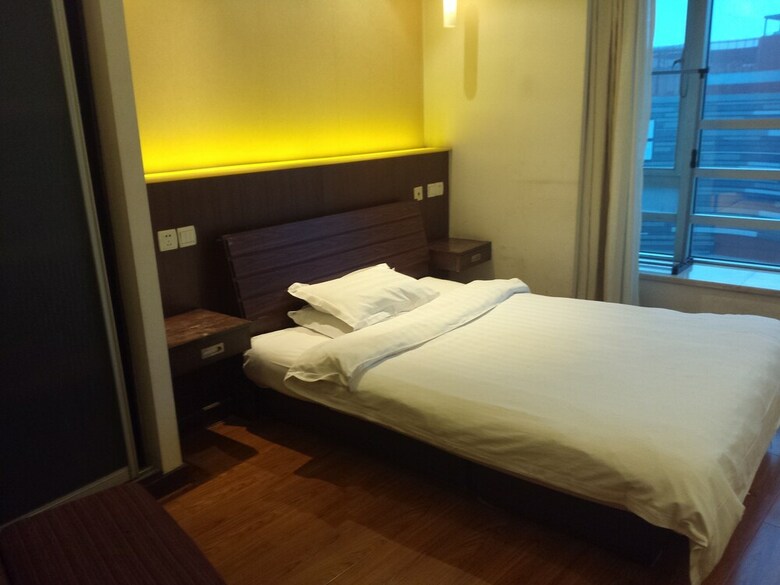 Shanghai Rong Jia Hotel Apartment