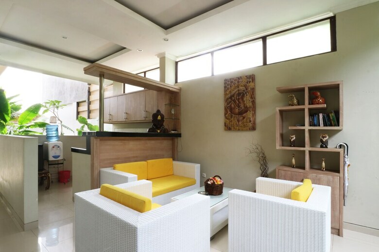Hotel Pulasari Homestay & Villa