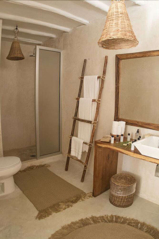 Hotel Los Amigos Beach