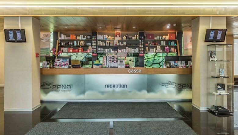 Hotel Zena Beauty & Shopping Center
