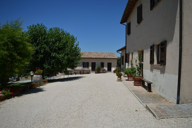 Hotel Residenza Cardinal Girolamo Di Moncelli