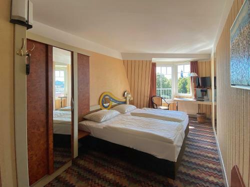 Hostal Zum Gr�nen Turm