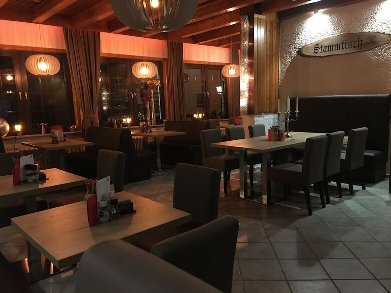 Hostal Hotel Restaurant Druidenstein