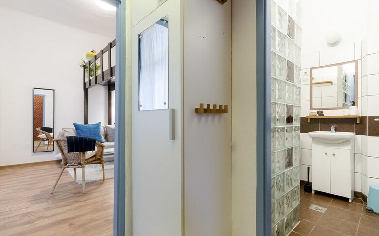 Mango Apartment
