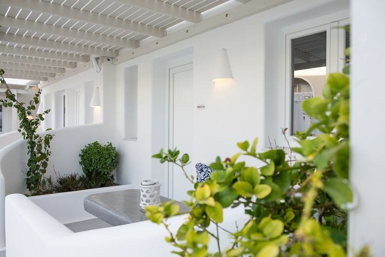 Hotel Ambience Suites