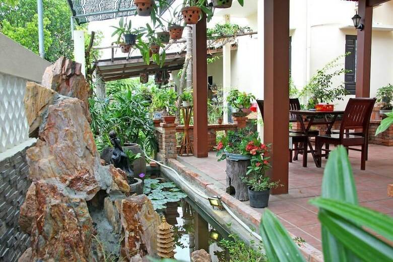 Hotel Village Love Homestay