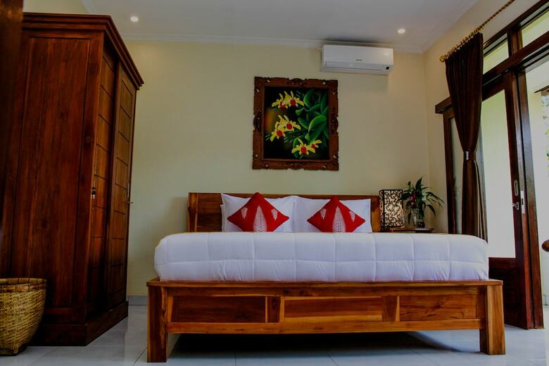 Bed & Breakfast Bali Manwarsa Guest House