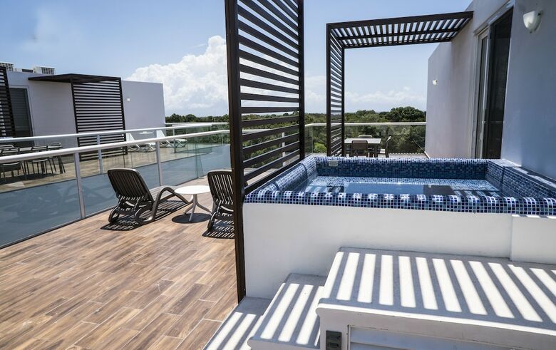 Terrazas Apartments By Bahia Principe
