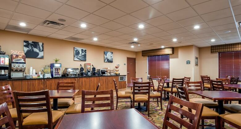 Hotel Best Western Plus Victor Inn & Suites