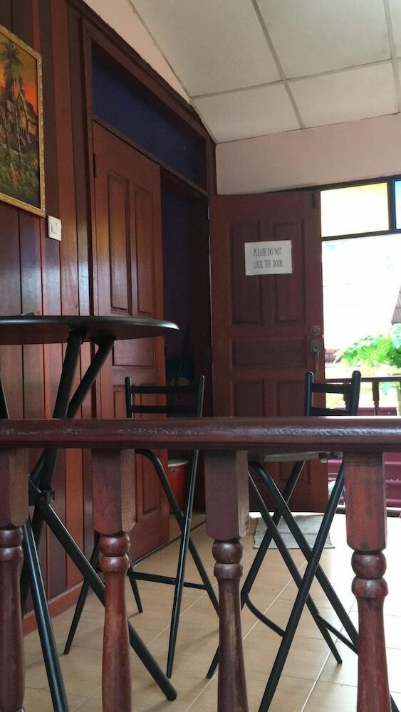 Hotel Traders Villa