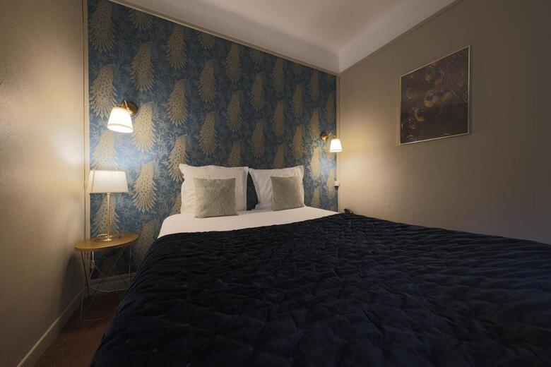 Hotel H�tel Azur Reims