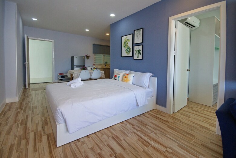 Handy Beachfront Apartment