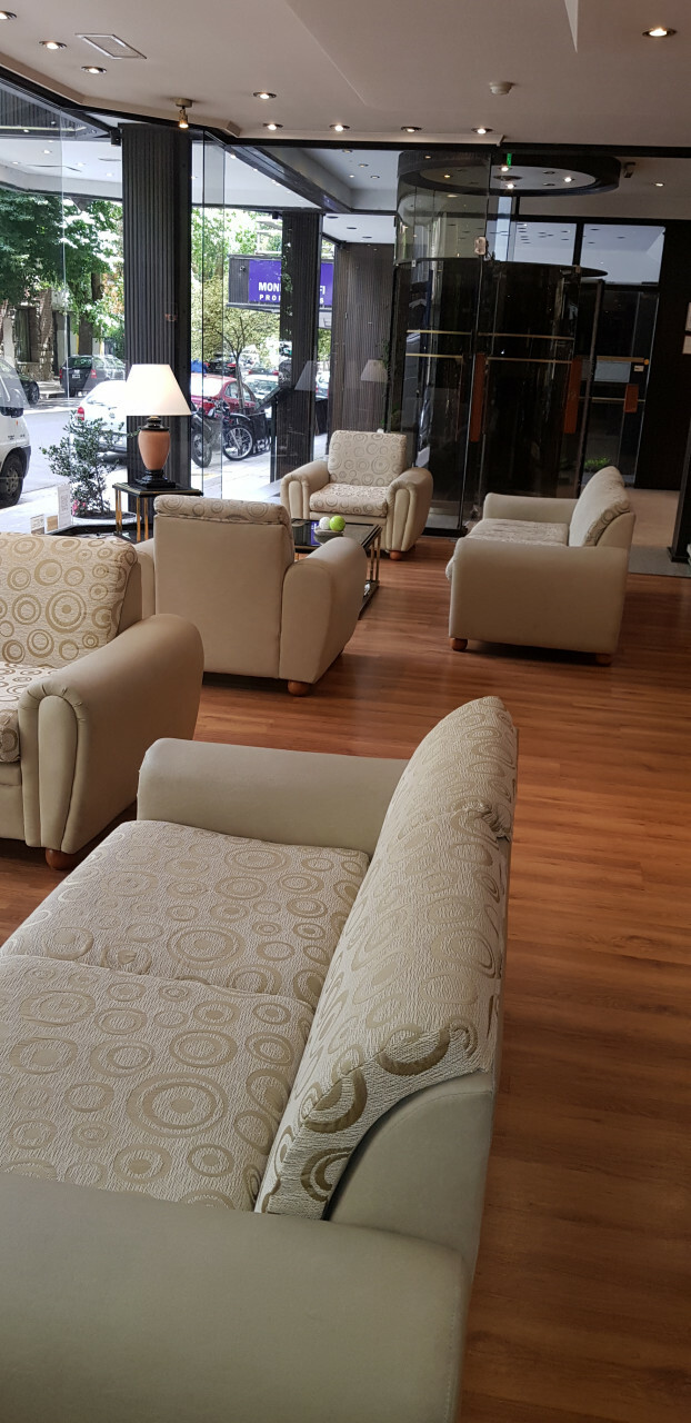 Primacy Hotel