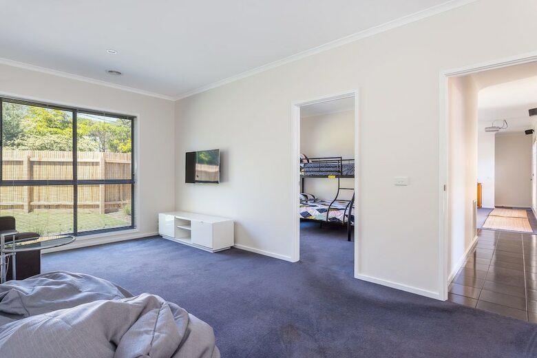 Caxton Beach Hideaway