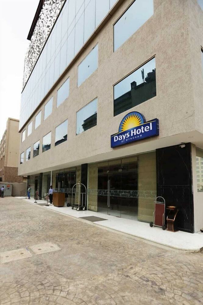 Days Hotel By Wyndham Jaipur Tonk Road
