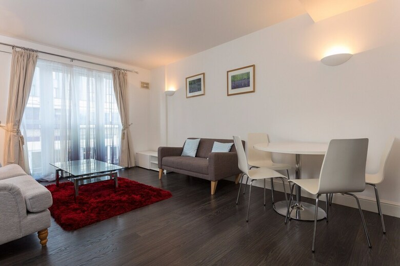 1 Bedroom Apartment Near Brick Lane