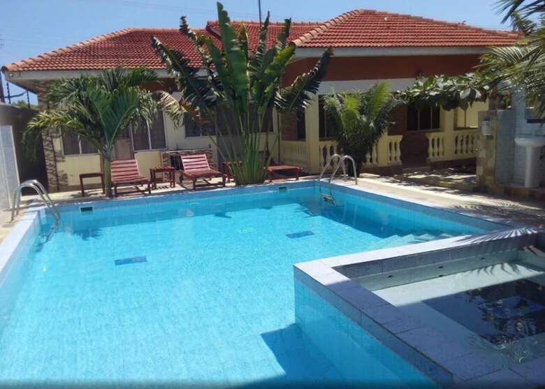 Hotel Bright Star Resort