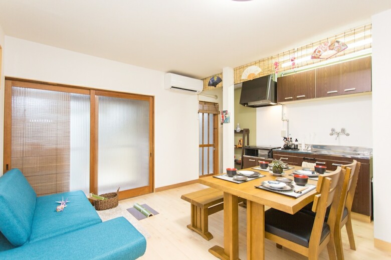 Hotel Guest House Kyorakuya Kinkakuji