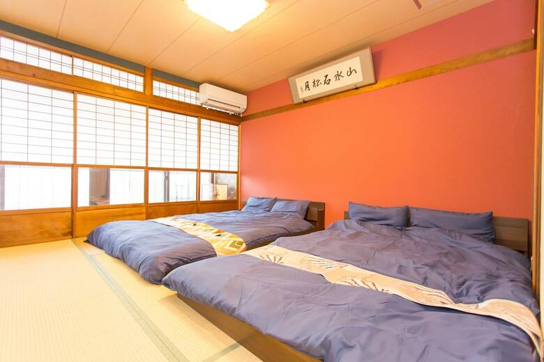 Hotel Guest House Kyorakuya Kinkakuji