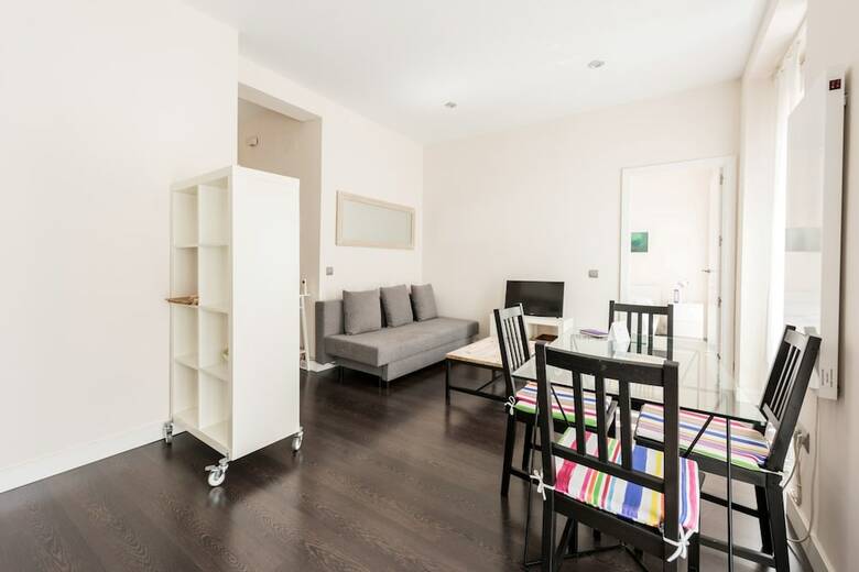 Apartamentos Ferr�n N��ez City Center