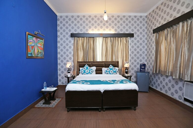 Hotel Oyo 9570 Pulse Impulse Bnb