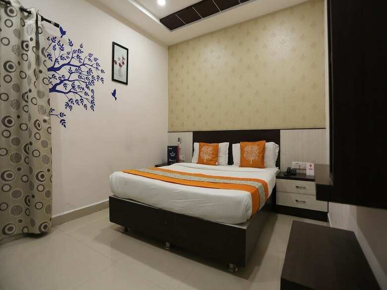 Hotel Oyo 3586 Ssr Luxury Rooms