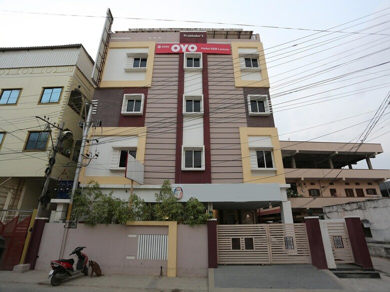 Hotel Oyo 3586 Ssr Luxury Rooms