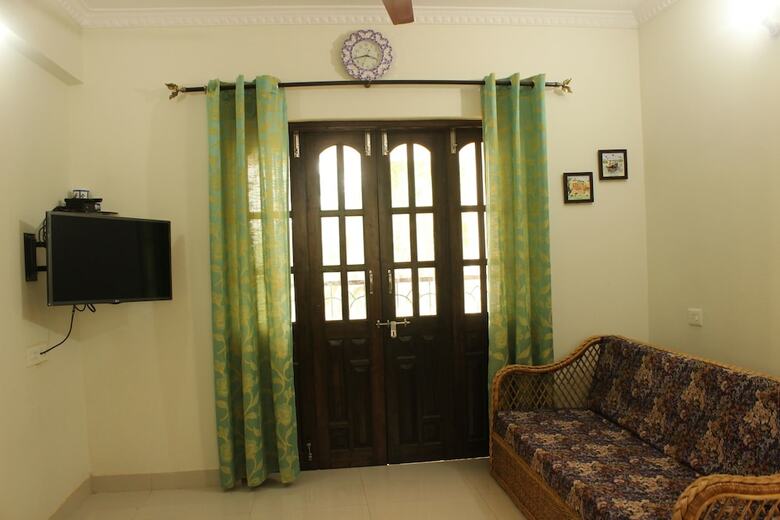 Apartamentos Oyo 6237 Home Cozy 2bhk Candolim
