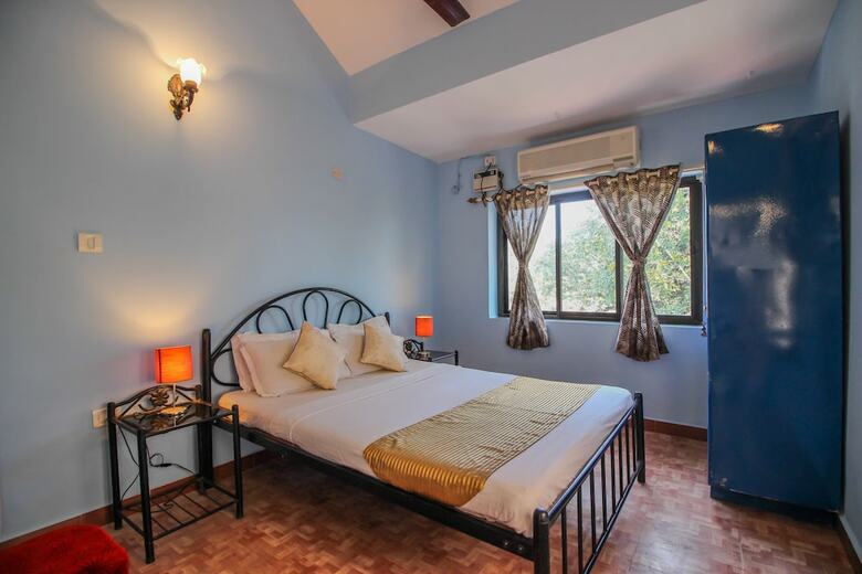 Oyo 10401 Home 4bhk Villa Assagaon