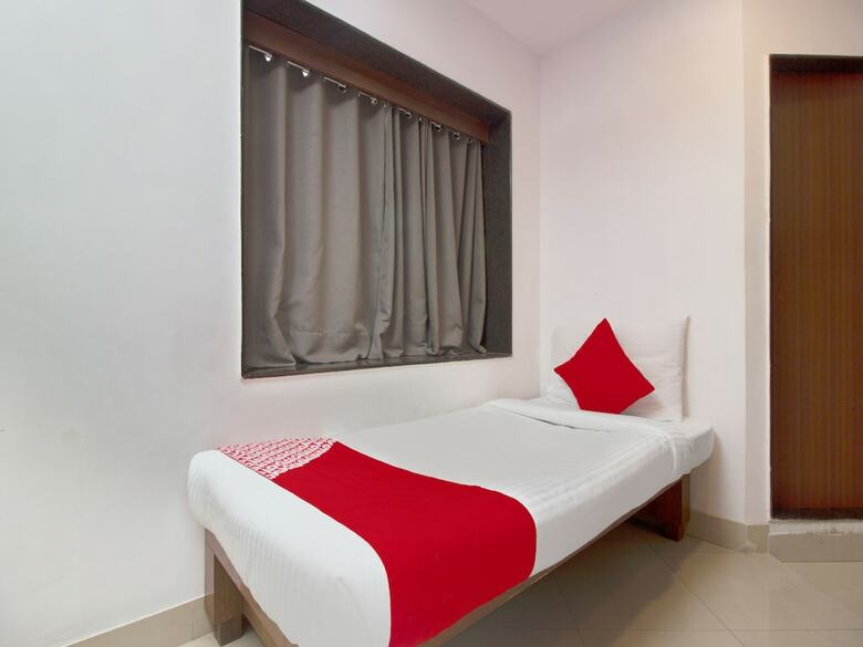 Hotel Oyo Flagship 568 Bandra Mumbai