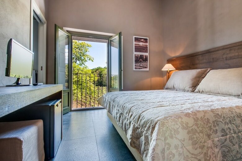 Agroturismo Cavanera Etnea Resort & Wine Experience