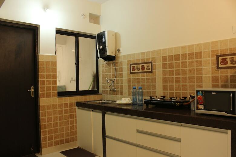 Apartamentos Oyo 9364 Home Modern 2 Bhk Pool View Candolim