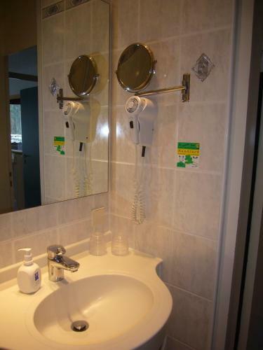 Hostal Waldgasthof Zum Gel�nder