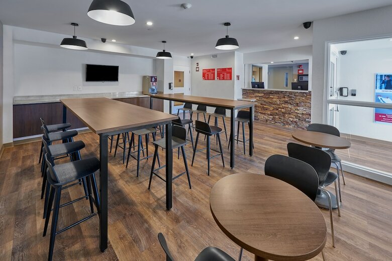 Hotel Extended Suites Celaya Galerias