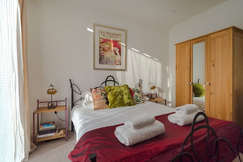 Apartamentos Parisian Inspired Home Near Waterloo