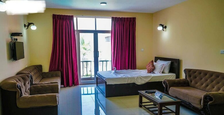 Hotel Crystal Resort Dickwella